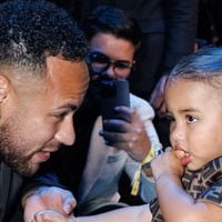 Filha de Neymar e Bruna Biancardi, Mavie é comparada ao pai por essas respostas de duas palavras em 1ª entrevista. Vídeo!